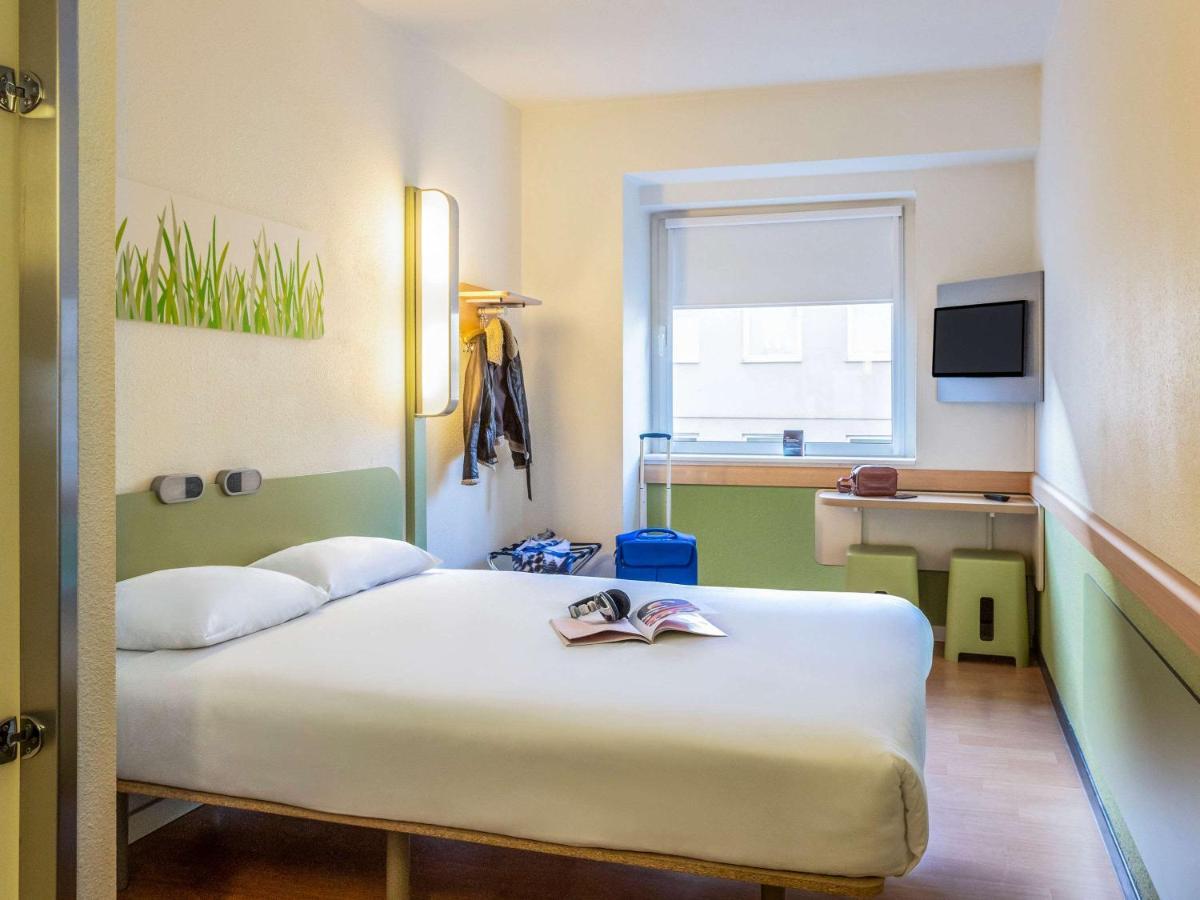 Hotel Ibis Budget Station