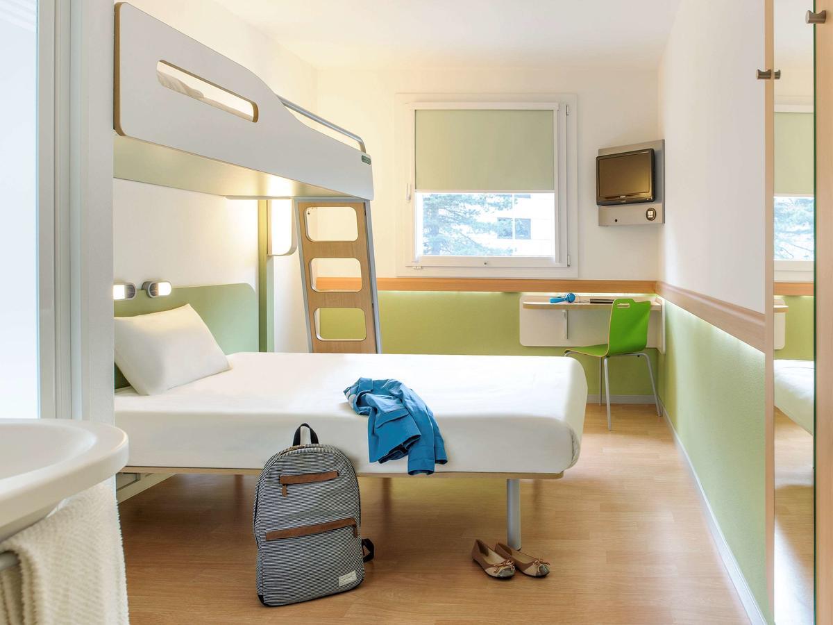 Hotel Ibis Budget Station 2*
